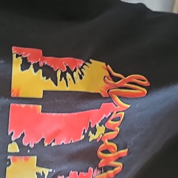 Gildan Black Short Sleeve Tee with Red and Yellow Superbowl Graphics NWOT - Picture 7 of 14